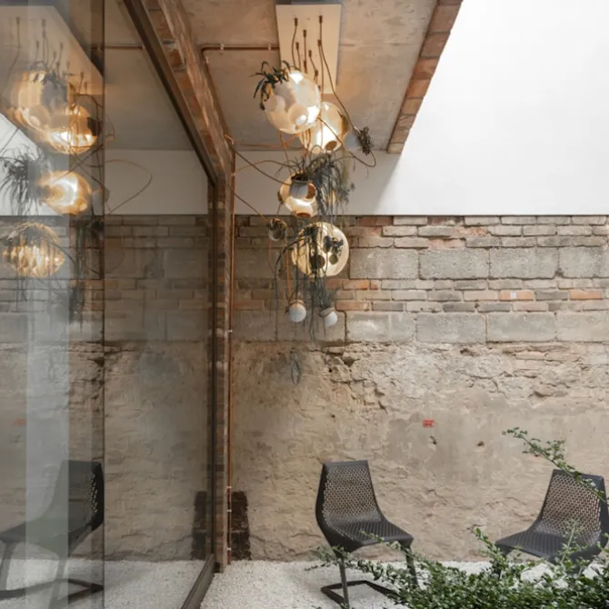 38.11 copper suspension