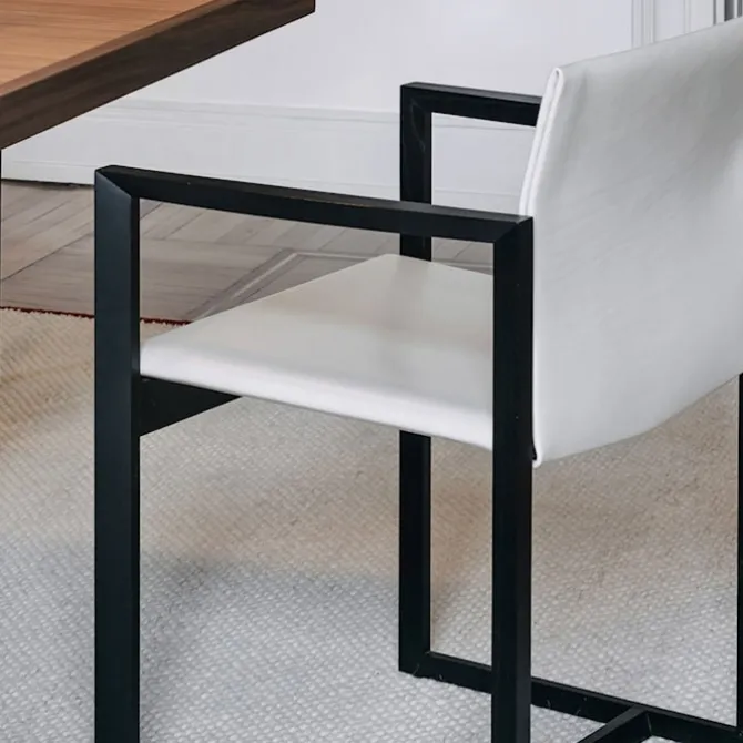 184 Eve Small Armchair Glossy Aluminium