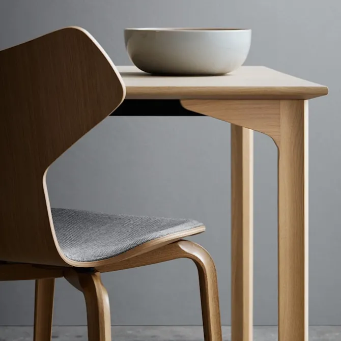 4130 Grand Prix valnøttfiner foran