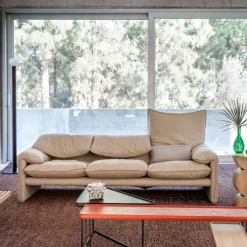 675 Maralunga 3-seters sofa