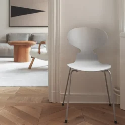 3101 Myran stol Lacquered Beech Veneer Silver Grey