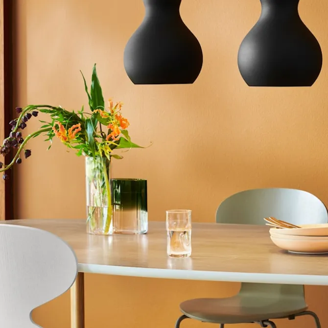 3101 Myran stol Lacquered Beech Veneer Brown Bronze