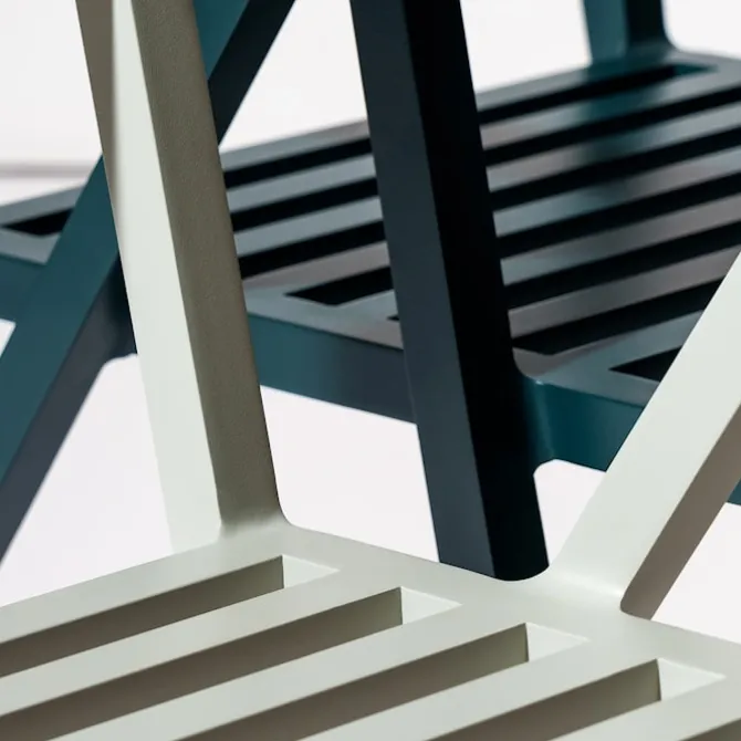 19 Outdoors Dining Arm Chair