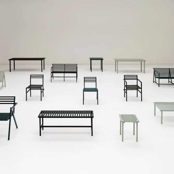 19 Outdoors Dining Arm Chair