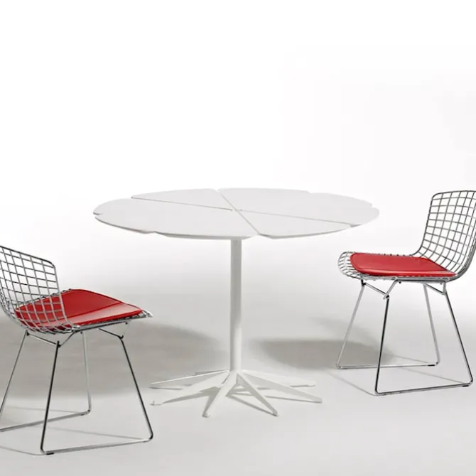 1966 Petal utendørs spisebord