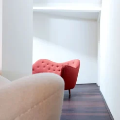 46 sofa Walnut