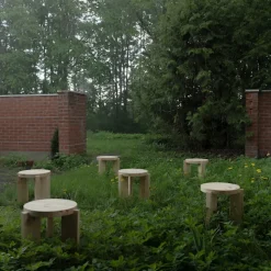 001 Stool