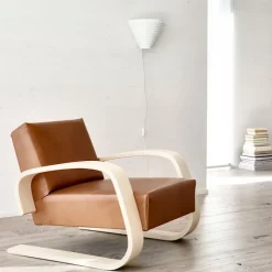 A910