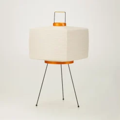 Akari 7A bordlampe