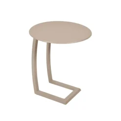Alizé Offset Low Table