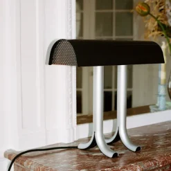 Anagram bordlampe