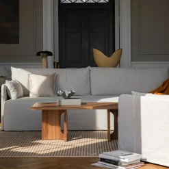 Androgyne salongbord mørkbeiset eik