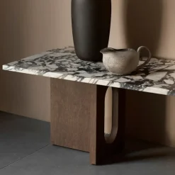 Androgyne salongbord mørkbeiset eik
