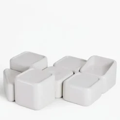 Angled module table