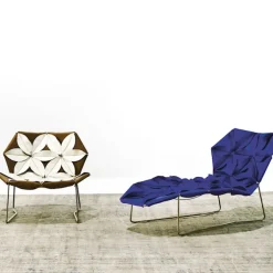 Antibodi Armchair With Flowers