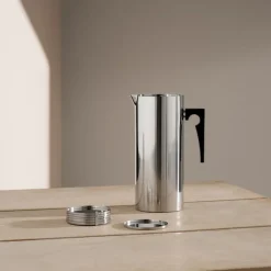 Arne Jacobsen Serving Jug 2 L