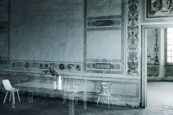 Atlantis Table