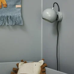 Ball Vegglampe Ø12 cm