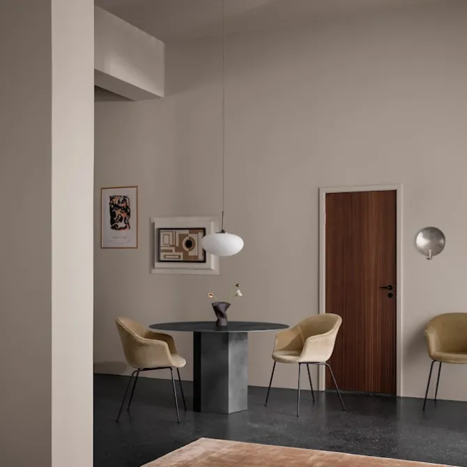 Bat spisestuestol svart