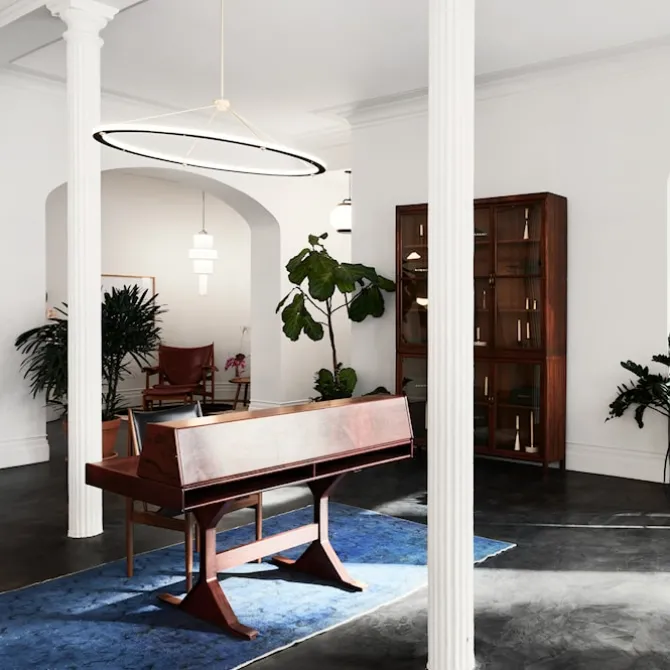 Bauer Chandelier 02