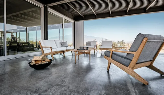 Bay Lounge Chair