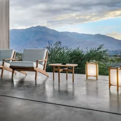 Bay Side Table