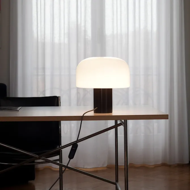 Bellhop Glass T bordlampe