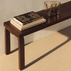 Bench 168B Exclusive Edition walnut stain