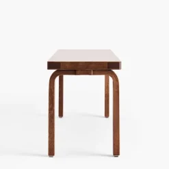 Bench 168B Exclusive Edition walnut stain