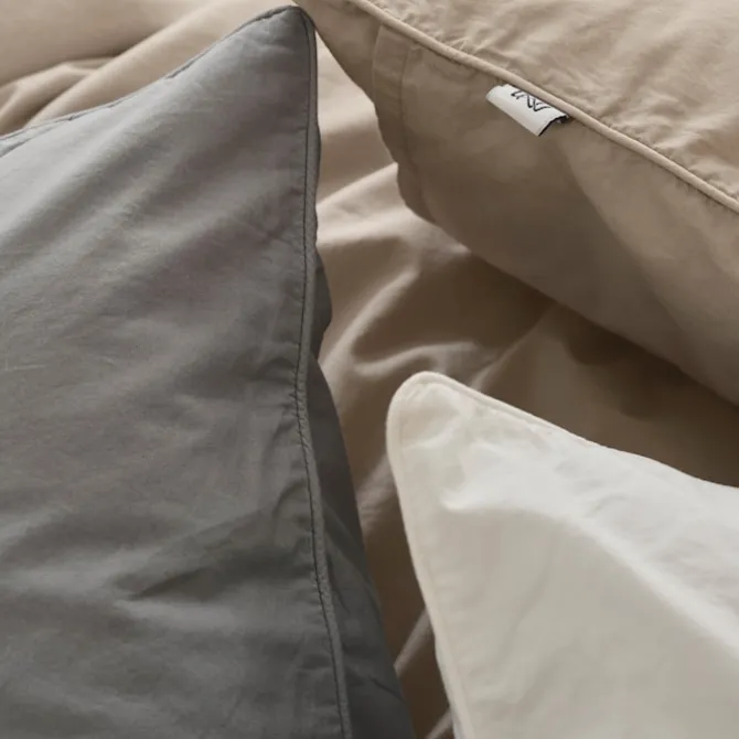 Benevola Putetrekk Beige