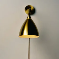 Bestlite BL7 vegglampe messing