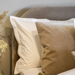 Bianca Sengegavl Velvet Beige
