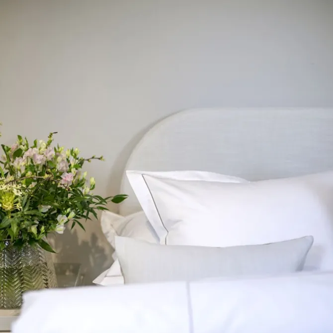 Bianca Senggavl Linen Ivory
