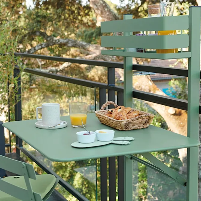 Bistro Balcony Table 57x77 - Liquorice
