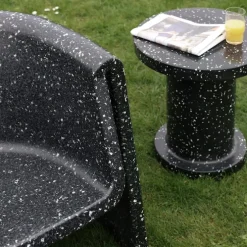 Bit Lounge Chair