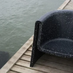 Bit Lounge Chair