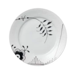 Black Fluted Mega Tallerken 19 cm Dekor Nr. 2