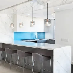 Bluff City Pendant 8 - 21 cm