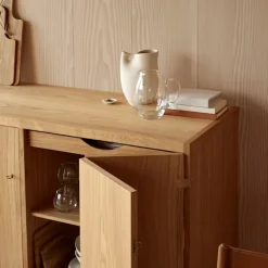 BM0057 Cabinet