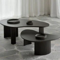 Boomerang Coffee Table 90 x 61 x 29 cm