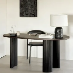 Boomerang Desk