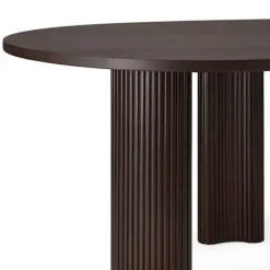 Boomerang Desk