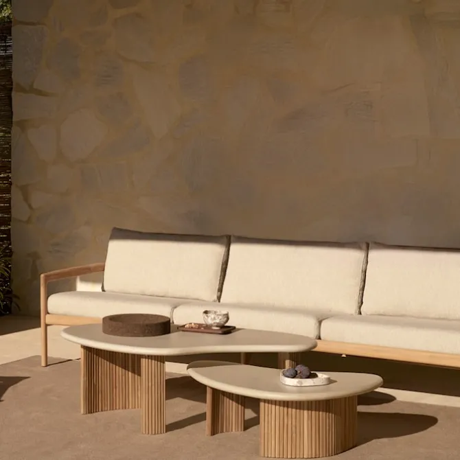 Boomerang outdoor coffee table