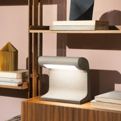Borne Béton Petite Indoor Lamp