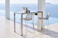 Breeze Barstol
