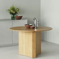 Bue Table