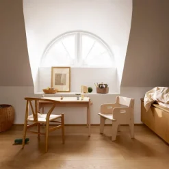 CH24 Children's Wishbone Chair