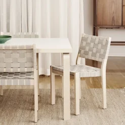 Chair 611