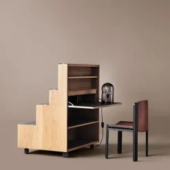 Chair 300 Black Oak