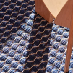 Channel teppe Blue/White